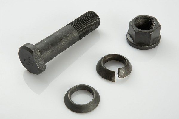Bus/Truck Wheel Studs & Nuts | FM Components